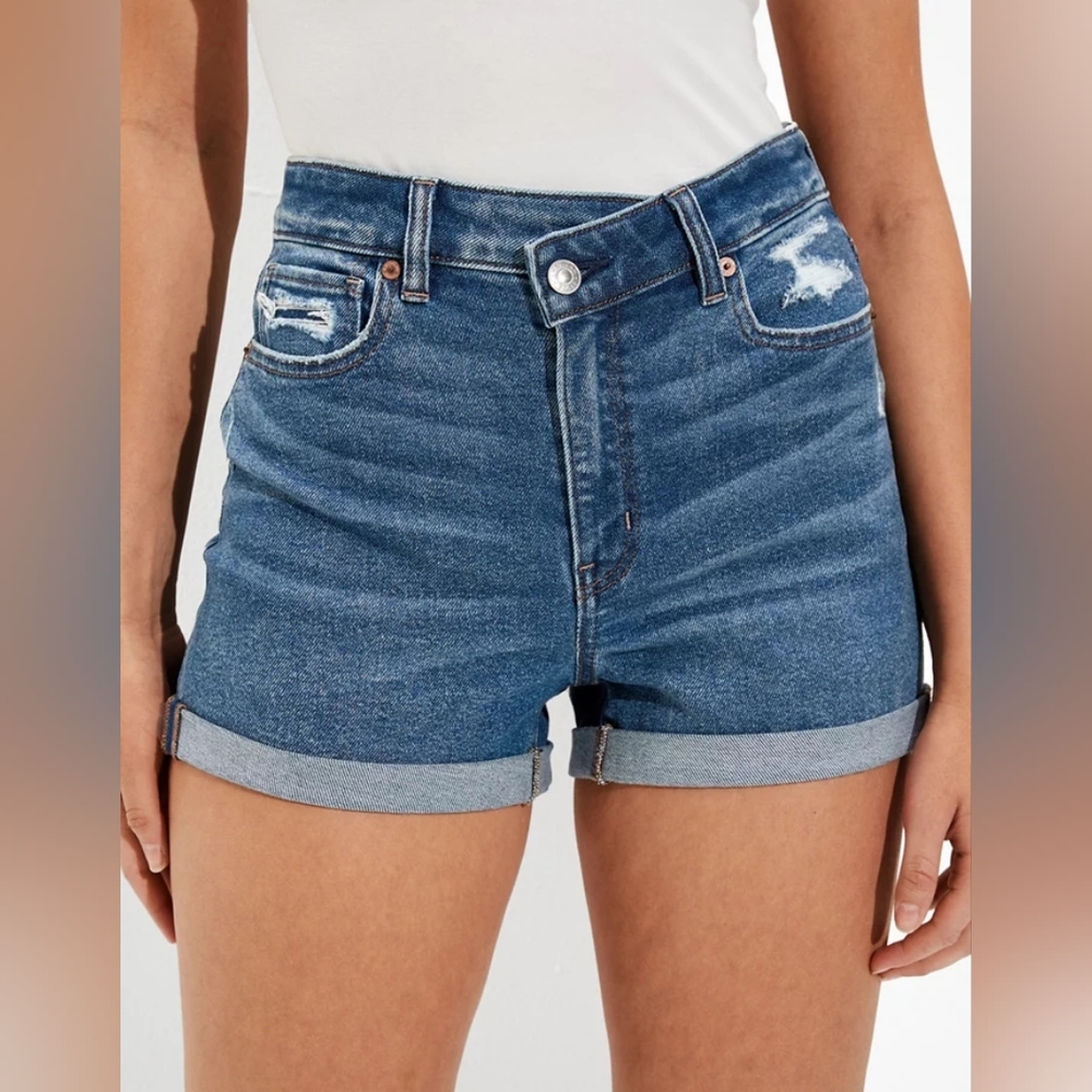 American Eagle Stretch Crossover Denim Mom Shorts